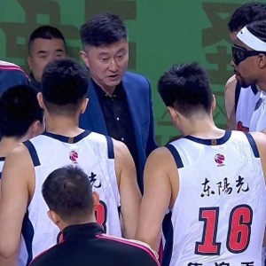 博鱼体育登录入口-广东男篮麦考尔即将复出，北京男篮确定签下麦基，上海洛夫顿受伤